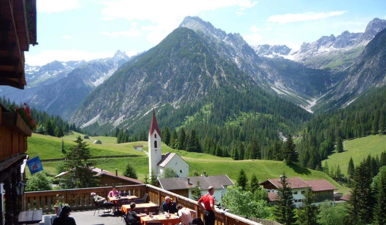 Gasthaus Alpenrose Gramais Exterior foto