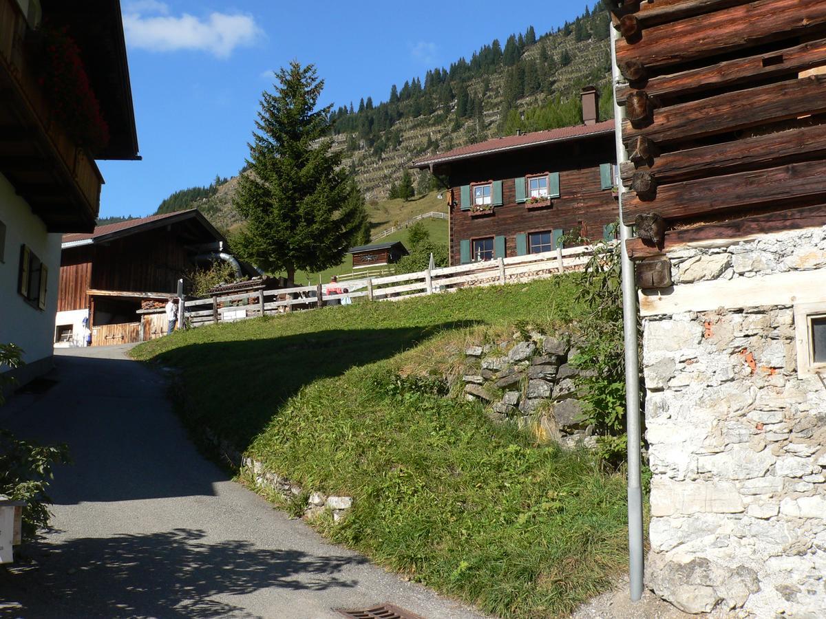 Gasthaus Alpenrose Gramais Exterior foto